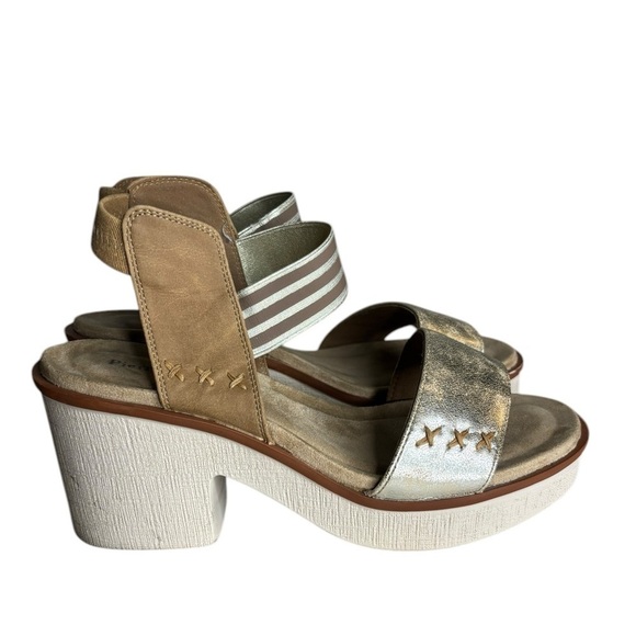 Pierre Dumas Women Open Toe Ankle Strap Platform Chunky Heeled Sandal Gold 10 - Picture 3 of 8